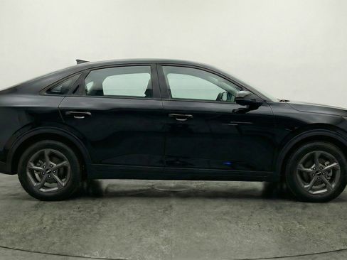 Used 2025 Kia K4 LXS image 11