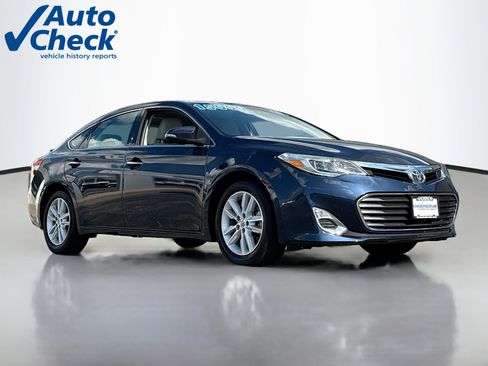Used 2014 Toyota Avalon Limited FWD image 1
