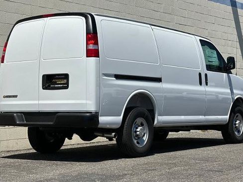 New 2026 Chevrolet Express 2500 w/ Driver Convenience Package RWD image 5