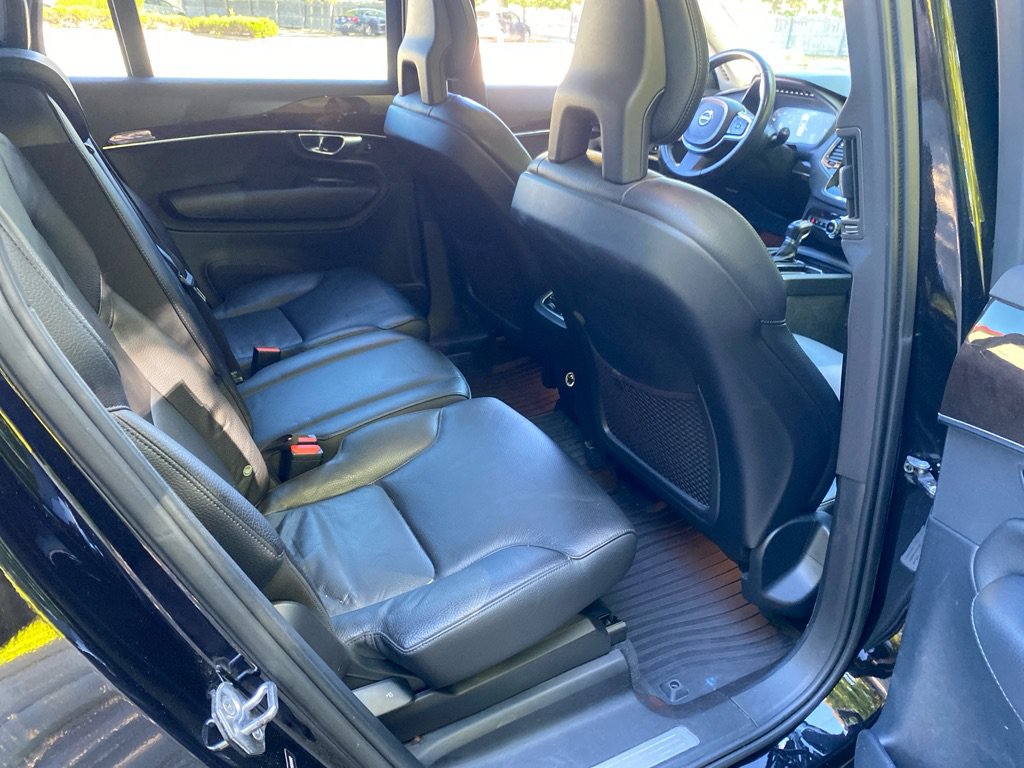 Used 2017 Volvo XC90 T6 Momentum w/ Vision Package AWD/4WD image 25