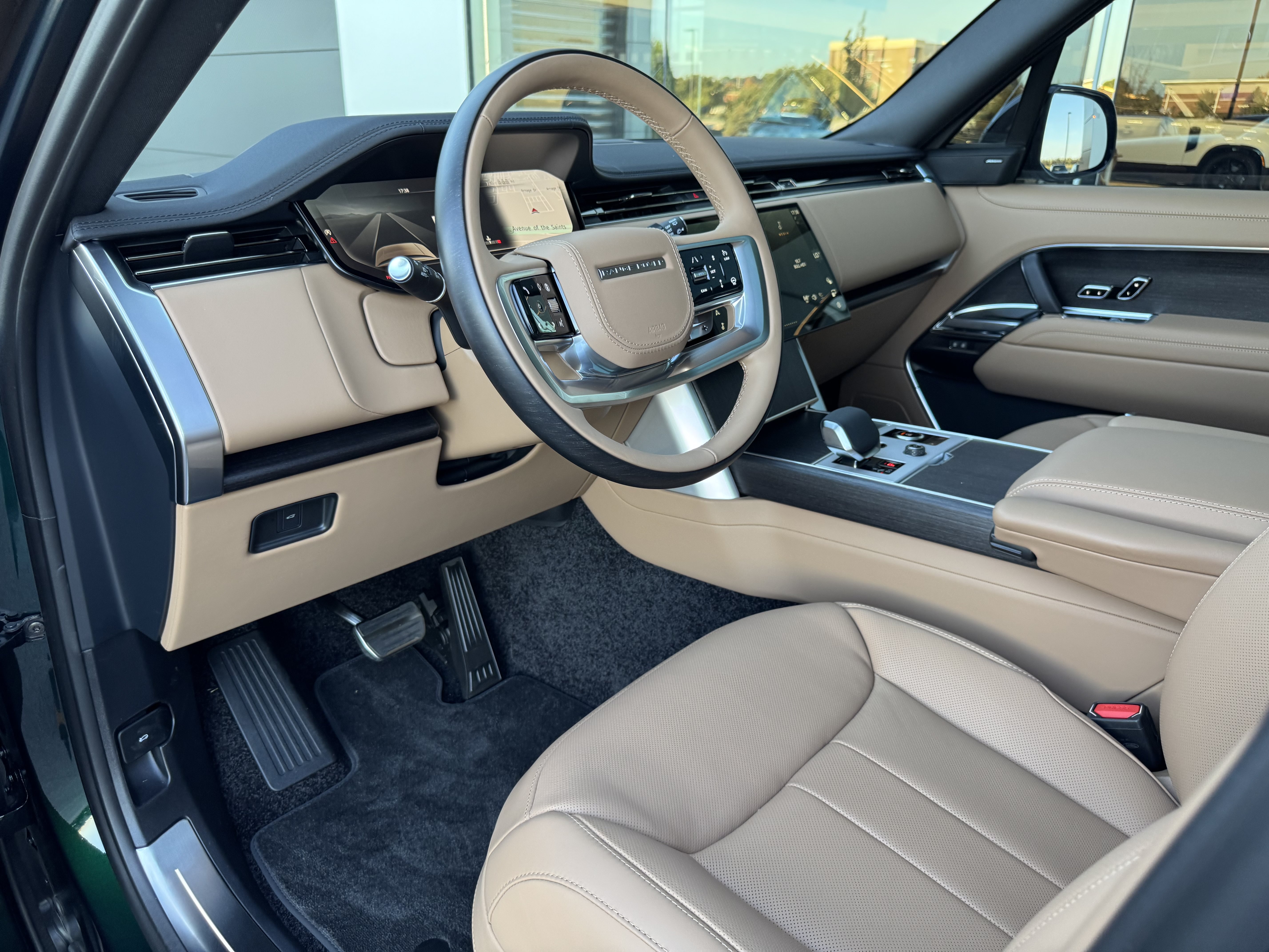 New 2027 Land Rover Range Rover SE AWD/4WD image 12