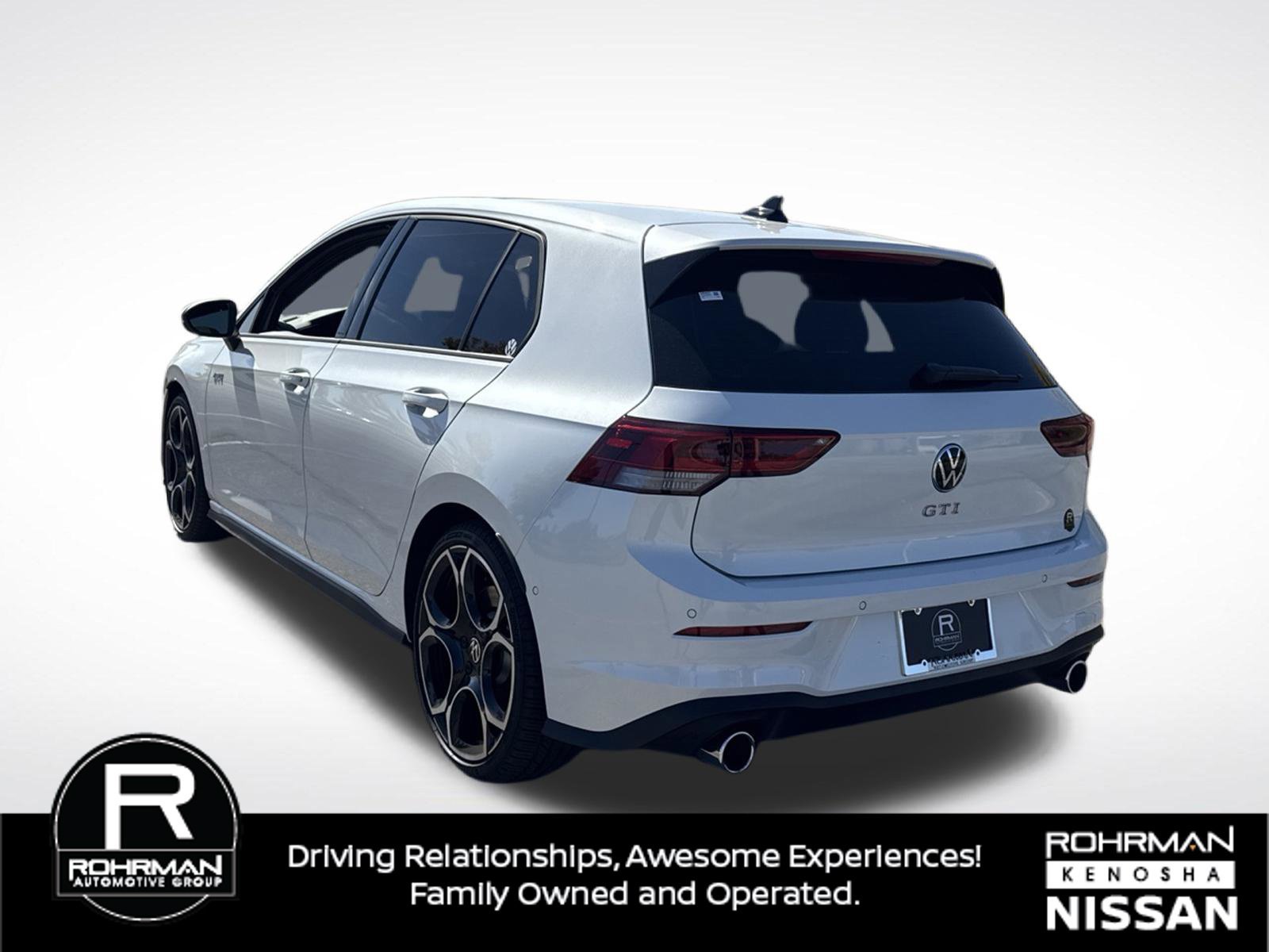 Used 2026 Volkswagen GTI Autobahn FWD image 8