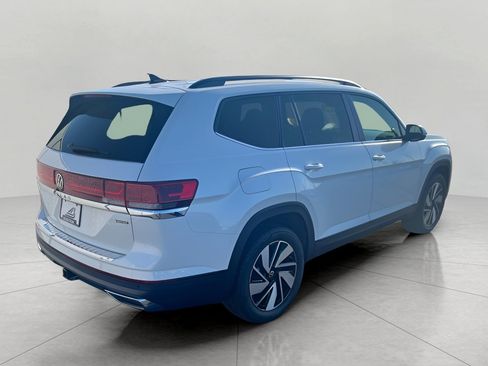 New 2026 Volkswagen Atlas SE image 7