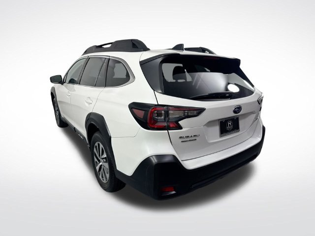 Used 2023 Subaru Outback Premium AWD/4WD image 30