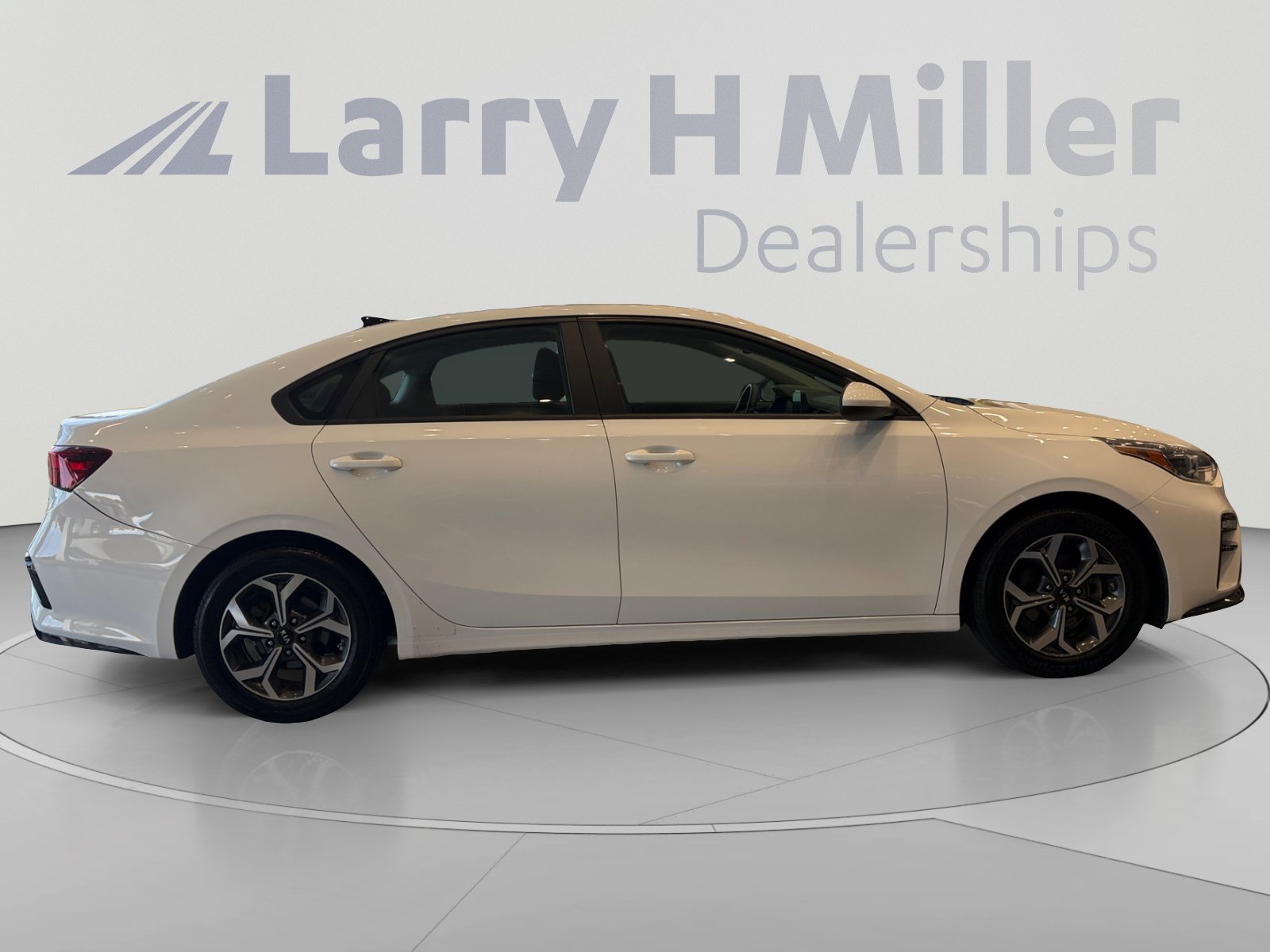 Used 2021 Kia Forte LXS FWD image 6