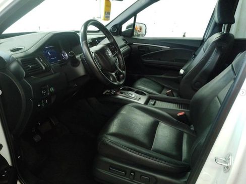 Used 2023 Honda Passport EX-L image 7