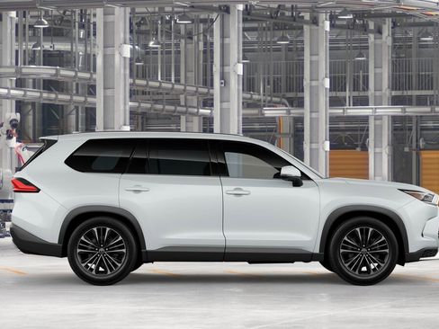 New 2026 Toyota Grand Highlander AWD Hybrid image 12