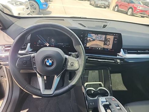 Used 2024 BMW X1 xDrive28i w/ Technology Package AWD/4WD image 4