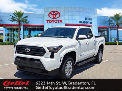 New 2025 Toyota Tacoma SR5