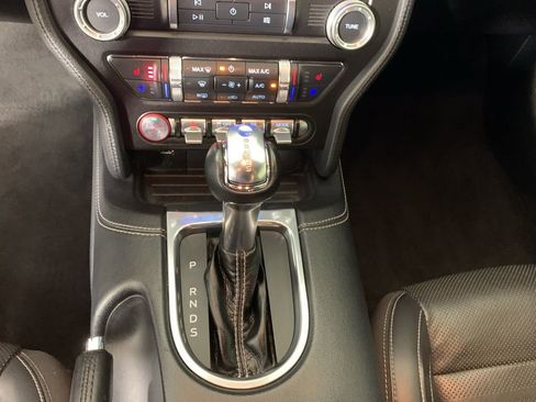 Used 2022 Ford Mustang GT Premium w/ Equipment Group 401A image 11