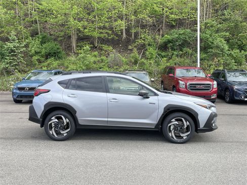 New 2026 Subaru Crosstrek 2.5i Limited AWD/4WD image 6