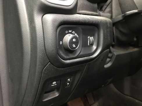 Used 2020 RAM 1500 Big Horn image 10