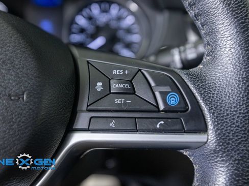 Used 2020 Nissan Rogue SL AWD/4WD image 15