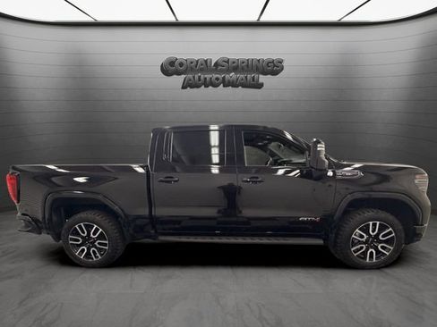 Used 2024 GMC Sierra 1500 AT4 w/ Technology Package AWD/4WD image 6