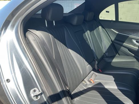Used 2019 Mercedes-Benz E 300 w/ Premium 1 Package image 21