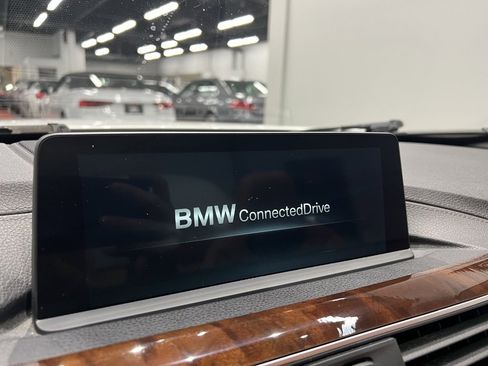 Used 2018 BMW 430i xDrive Convertible image 41