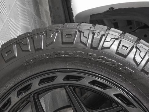 Used 2022 Ford F150 Raptor w/ Equipment Group 801A High image 38