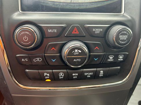 Used 2018 Jeep Grand Cherokee Altitude image 27