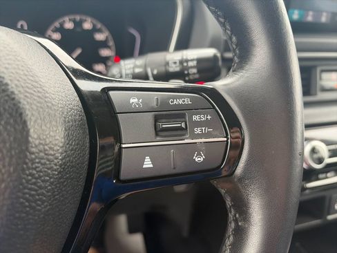 Used 2023 Honda Pilot Touring image 30