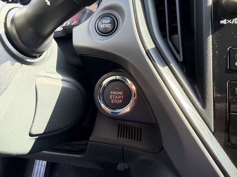 New 2026 Subaru Crosstrek 2.5i Limited AWD/4WD image 18