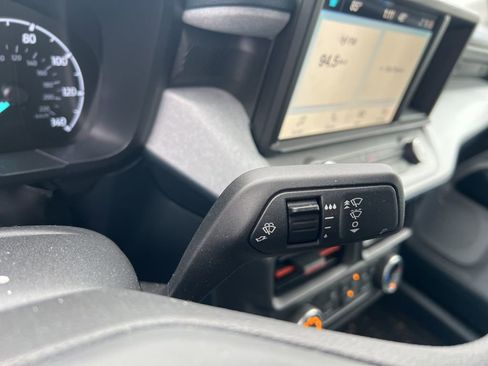 Used 2023 Ford Maverick XLT image 14