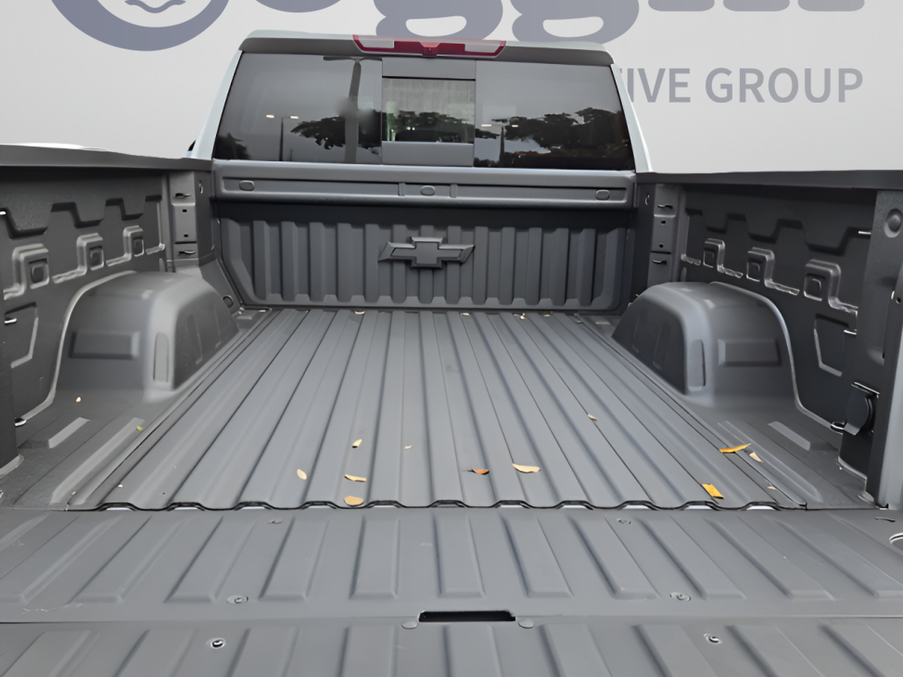 New 2026 Chevrolet Silverado 1500 RST w/ Redline Edition AWD/4WD image 13