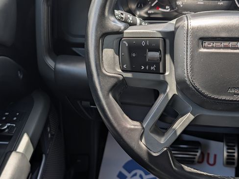 Used 2023 Land Rover Defender 90 X AWD/4WD image 22