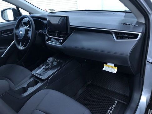 New 2026 Toyota Corolla Cross LE image 23