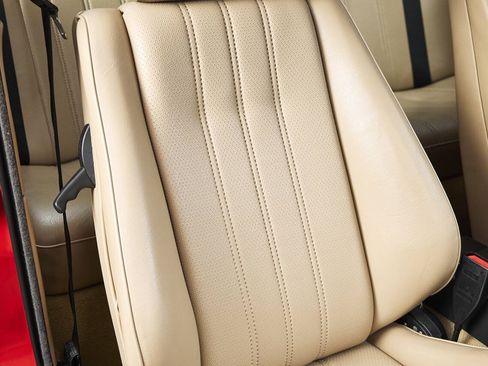 Used 1991 BMW 318iS Coupe RWD image 73