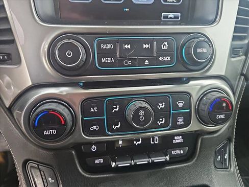 Used 2019 Chevrolet Tahoe LT image 11