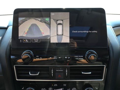 Used 2023 Nissan Armada SL w/ Captain's Chairs Package AWD/4WD image 19