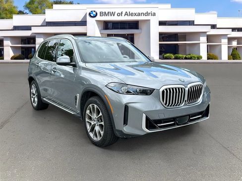 Used 2026 BMW X5 xDrive50e w/ Executive Package AWD/4WD image 1