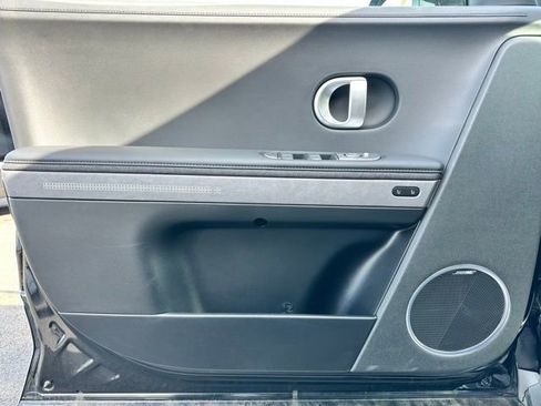 New 2024 Hyundai Ioniq 5 Limited image 11