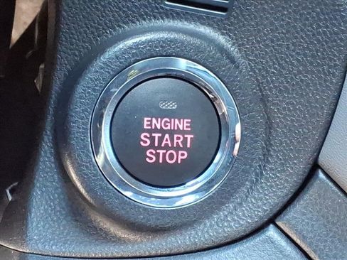 Certified 2025 Subaru Outback Onyx Edition image 23