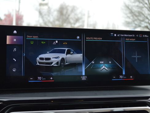 Used 2023 BMW 230i Coupe w/ Premium Package image 15