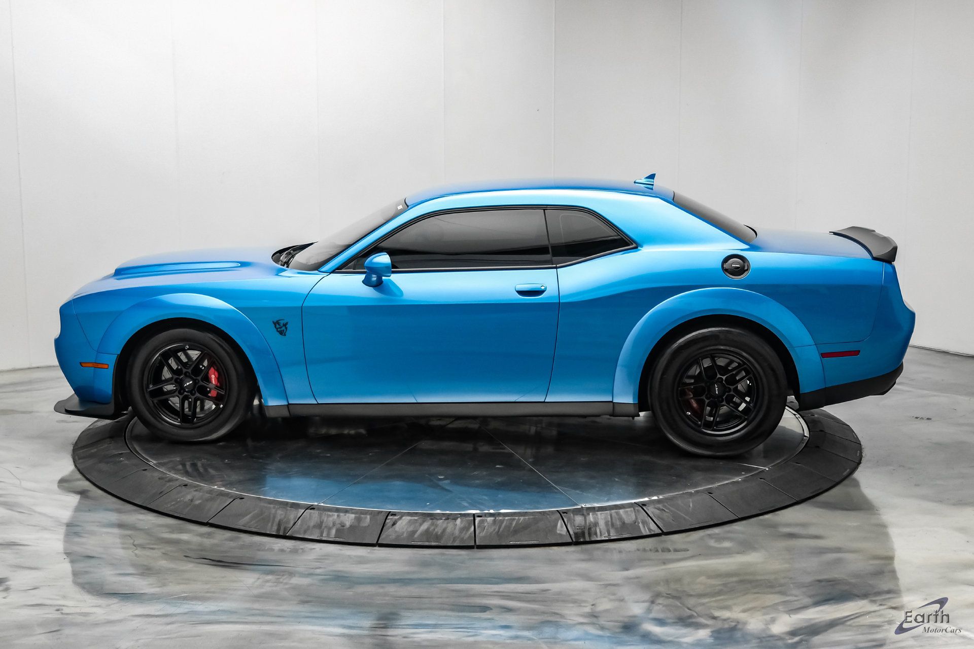 Used 2018 Dodge Challenger SRT Demon RWD image 8