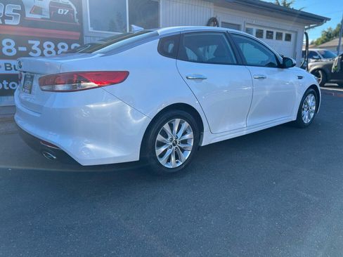 Used 2016 Kia Optima LX w/ Option Group 014 image 5