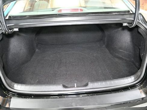Used 2022 Hyundai Elantra SEL w/ Convenience Package FWD image 46