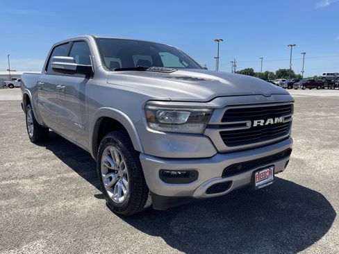 Used 2021 RAM 1500 Laramie w/ Sport Appearance Package AWD/4WD image 2