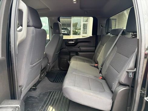 Used 2021 Chevrolet Silverado 1500 LT AWD/4WD image 25
