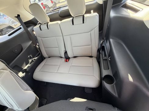 New 2026 Ford Explorer Active w/ Active Comfort Package RWD image 23