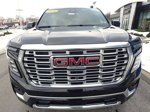 New 2025 GMC Yukon XL Denali w/ LPO, Illumination Package image 8