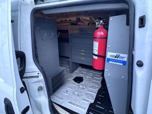 Used 2021 RAM ProMaster City Tradesman image 12