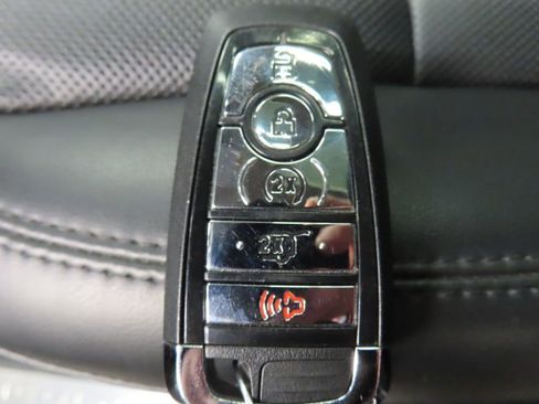 Used 2026 Lincoln Corsair Reserve AWD/4WD image 71