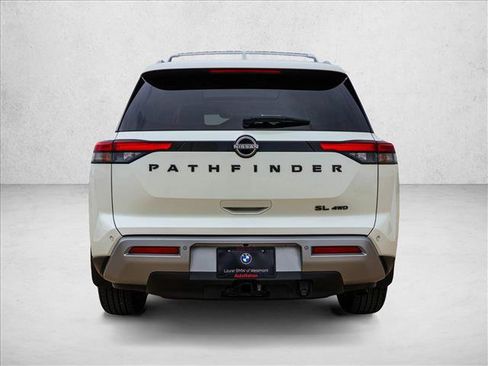 Used 2022 Nissan Pathfinder SL w/ SL Premium Package image 6