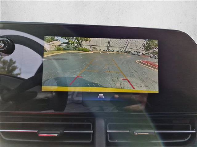 Used 2025 Chevrolet Trax ACTIV w/ Sunroof Package FWD image 13