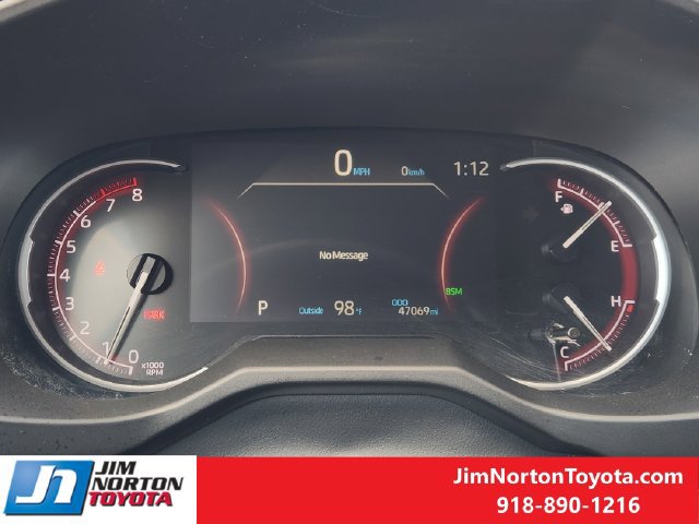 Used 2025 Toyota RAV4 XLE FWD image 16