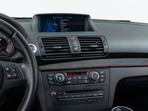 Used 2011 BMW 1 Series M image 19