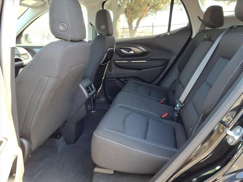 Used 2022 GMC Terrain SLE w/ Driver Convenience Package image 21