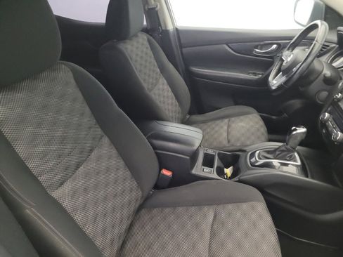 Used 2017 Nissan Rogue Sport SV w/ SV Premium Package image 21